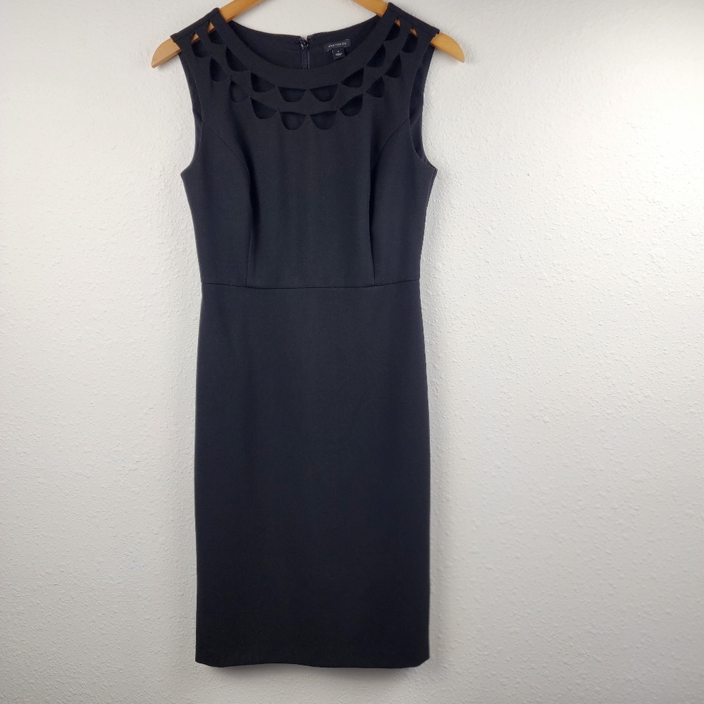 Ann Taylor Black Cutout Sheath Dress Size 2 | Sleeveless Knee Length Classic LBD